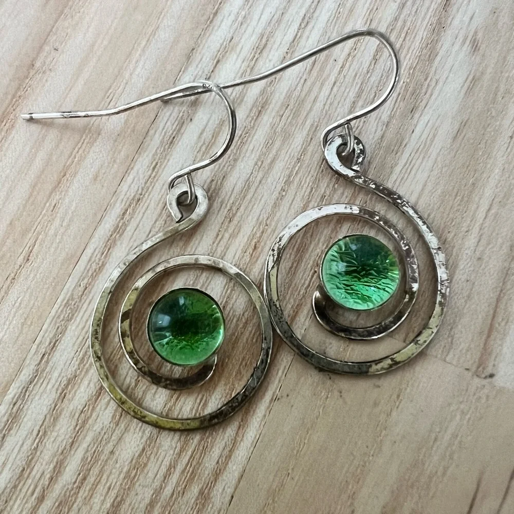 silver green glass spiral dangle drop earrings on hooks